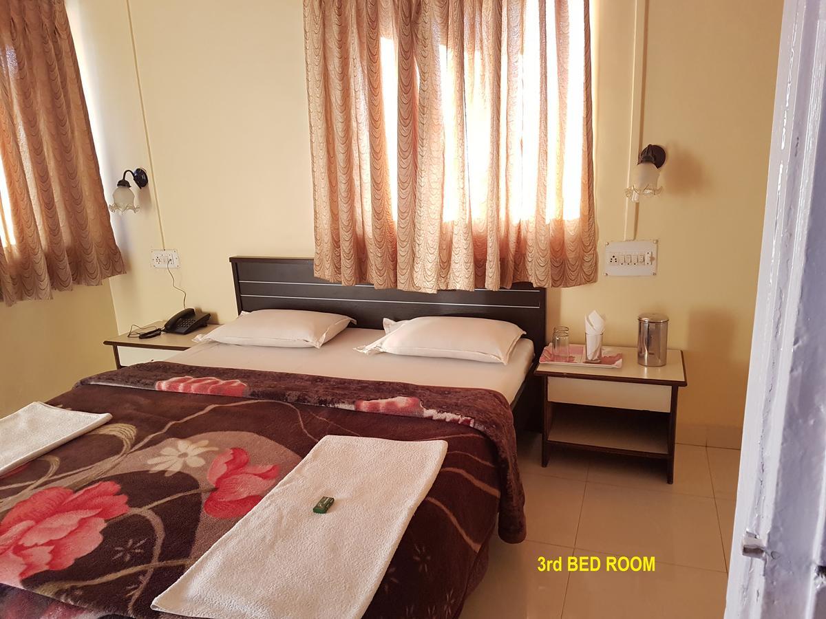 Hotel Stone House Mahābaleshwar Esterno foto