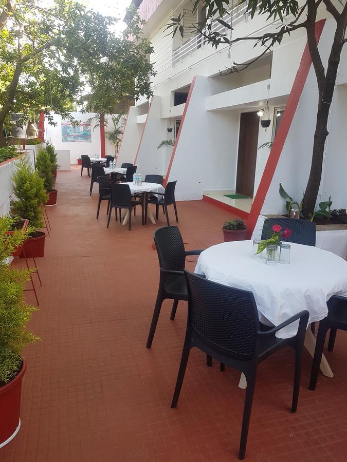 Hotel Stone House Mahābaleshwar Esterno foto