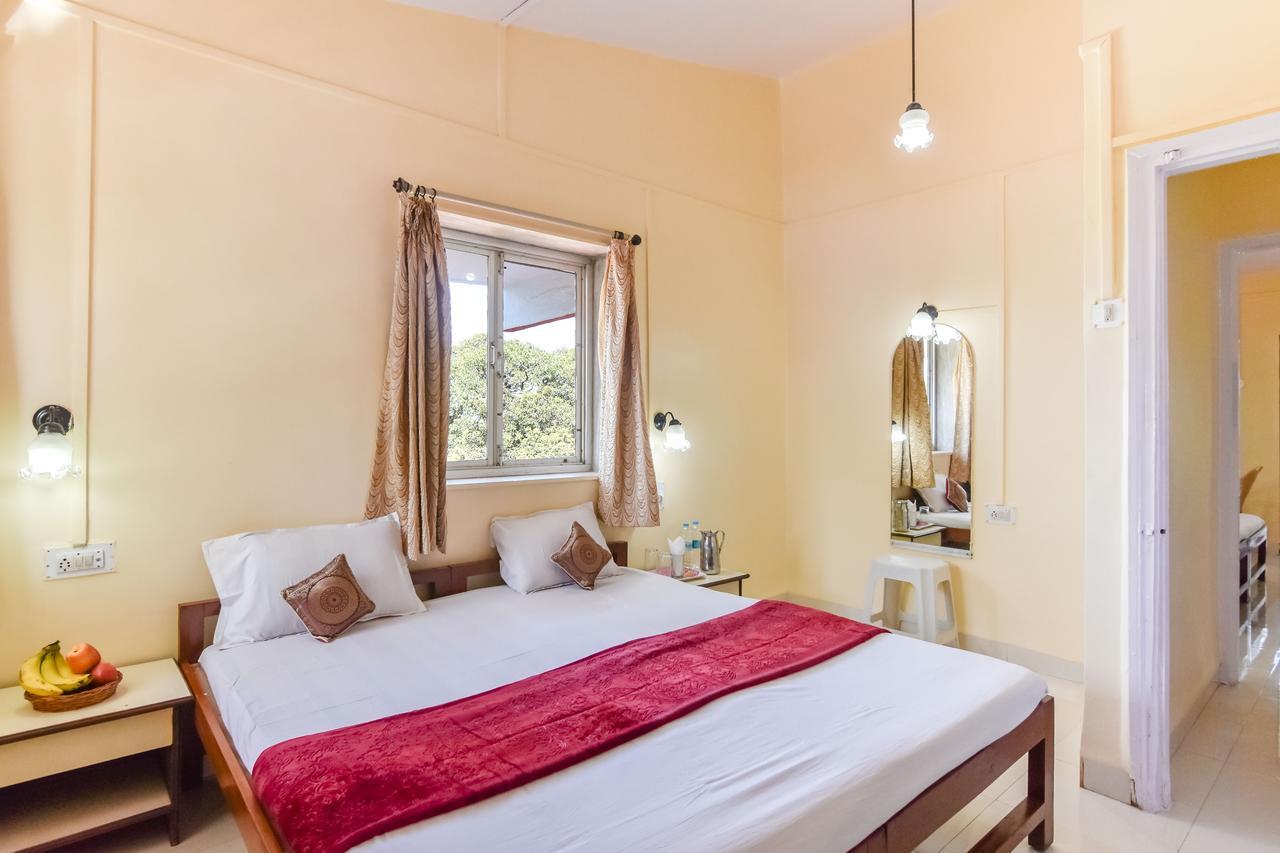 Hotel Stone House Mahābaleshwar Esterno foto